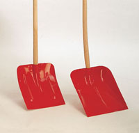 SNOW SHOVELS